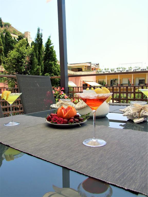 La Petite Maison Taormina Exterior photo